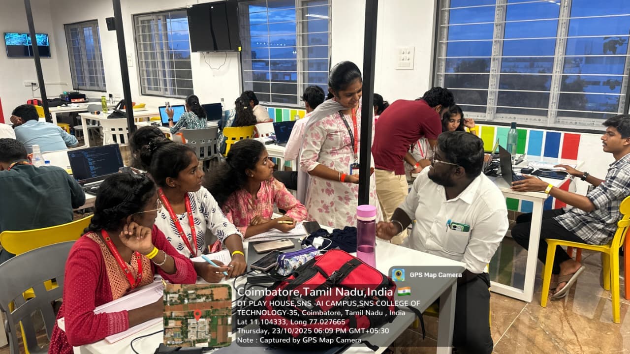 HACKNEXT'25 Event Photo 30