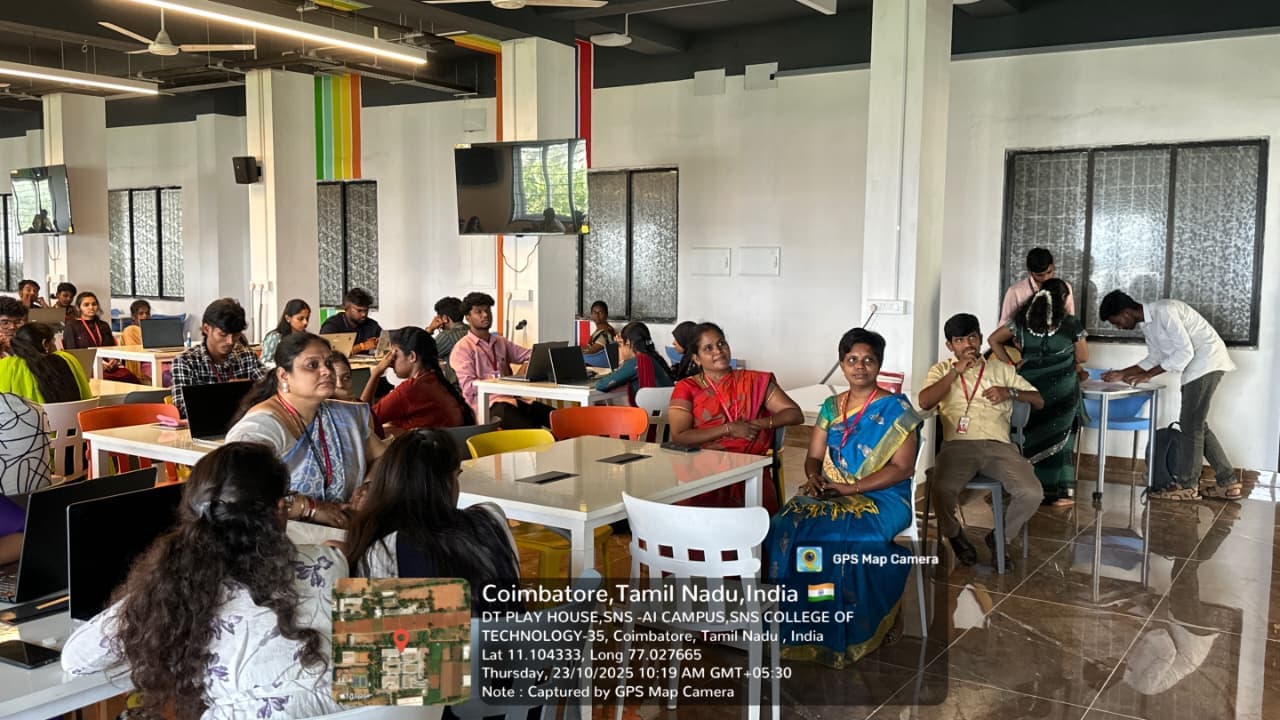 HACKNEXT'25 Event Photo 32